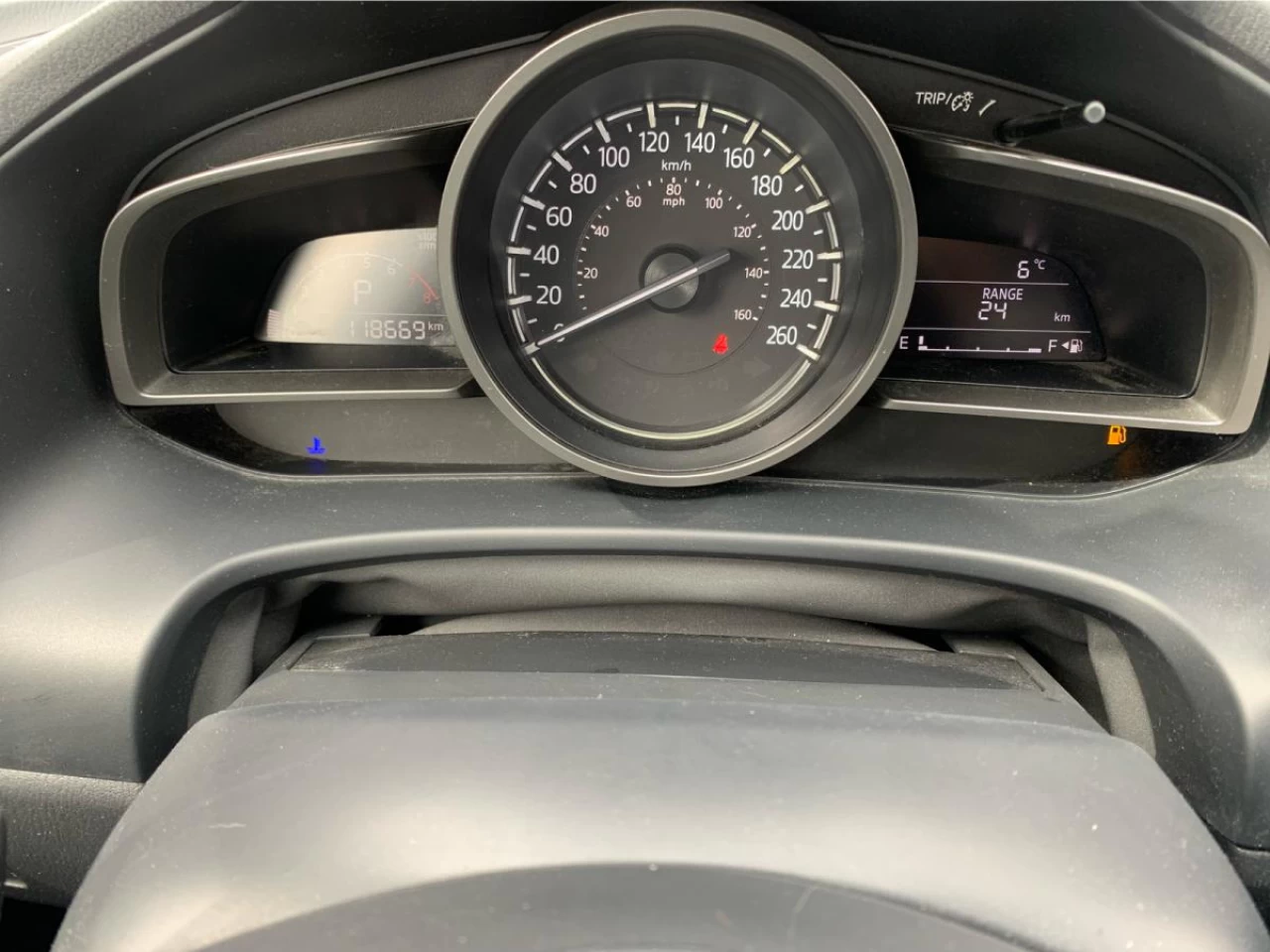 2017 Mazda Mazda3 Auto SE Image principale