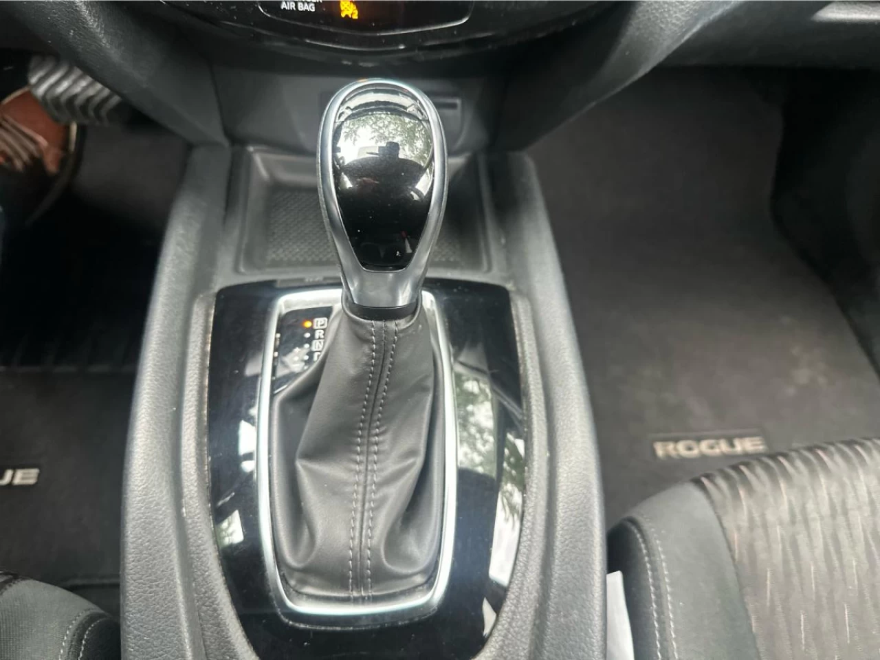 2020 Nissan Rogue AWD SV Camera Roof Image principale