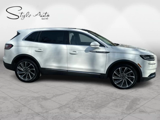 Lincoln Nautilus Reserve AWD 2022