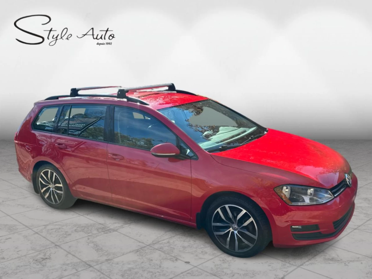 2017 Volkswagen Golf SportWagen 4dr DSG 1.8 TSI Trendline 4MOTION Main Image