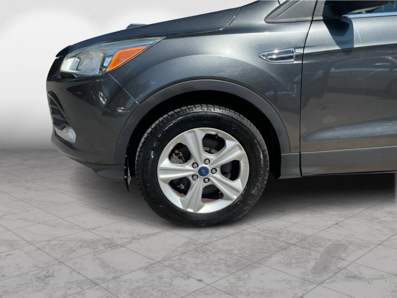 2016 Ford Escape 4WD SE Image principale
