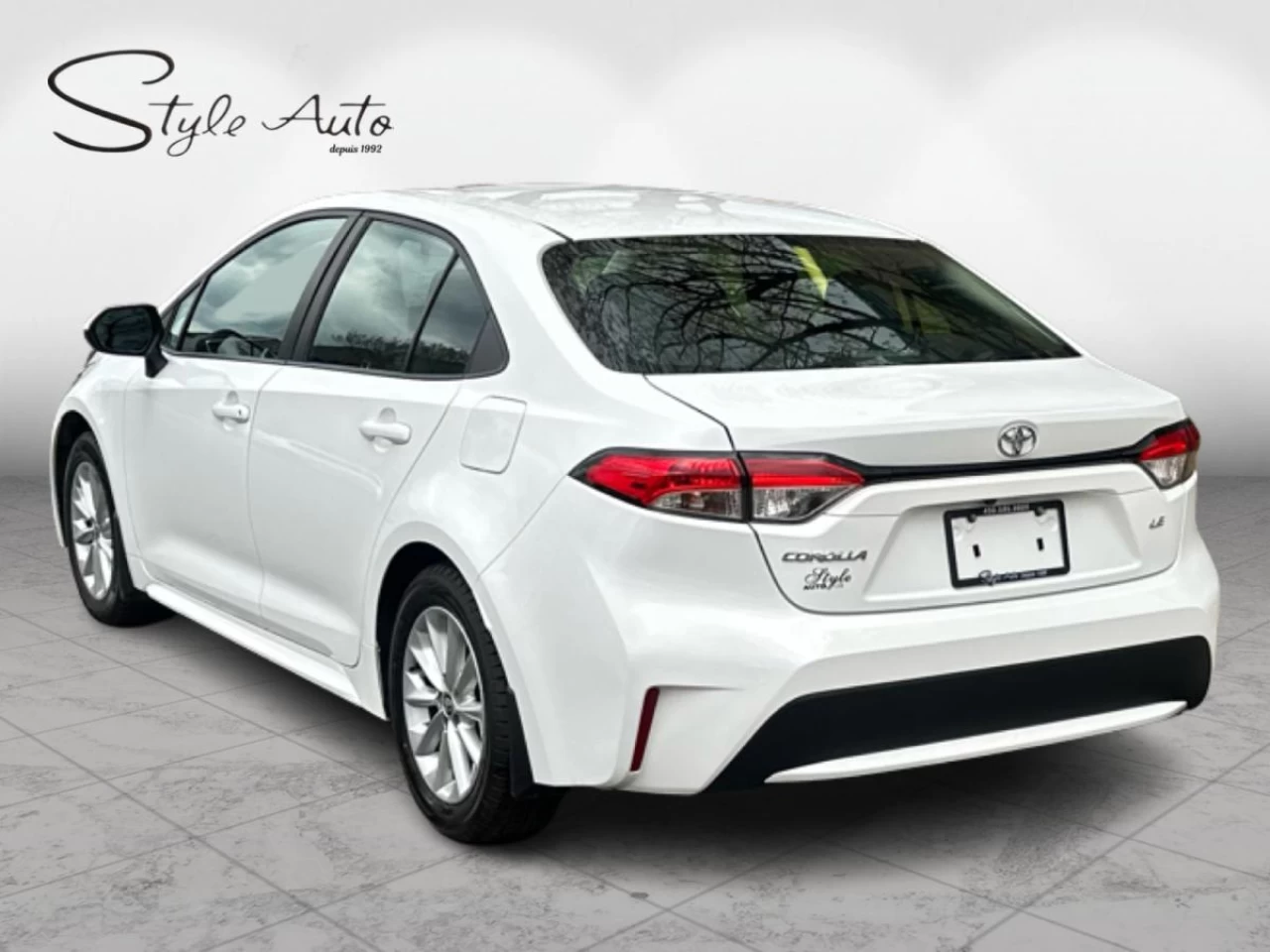 2022 Toyota Corolla LE CVT Image principale