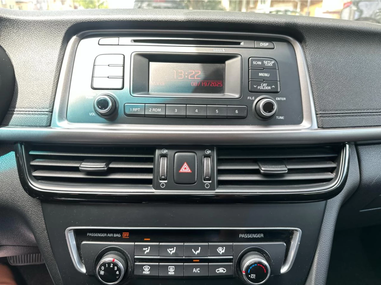 2016 Kia Optima 4dr Sdn LX+ Main Image