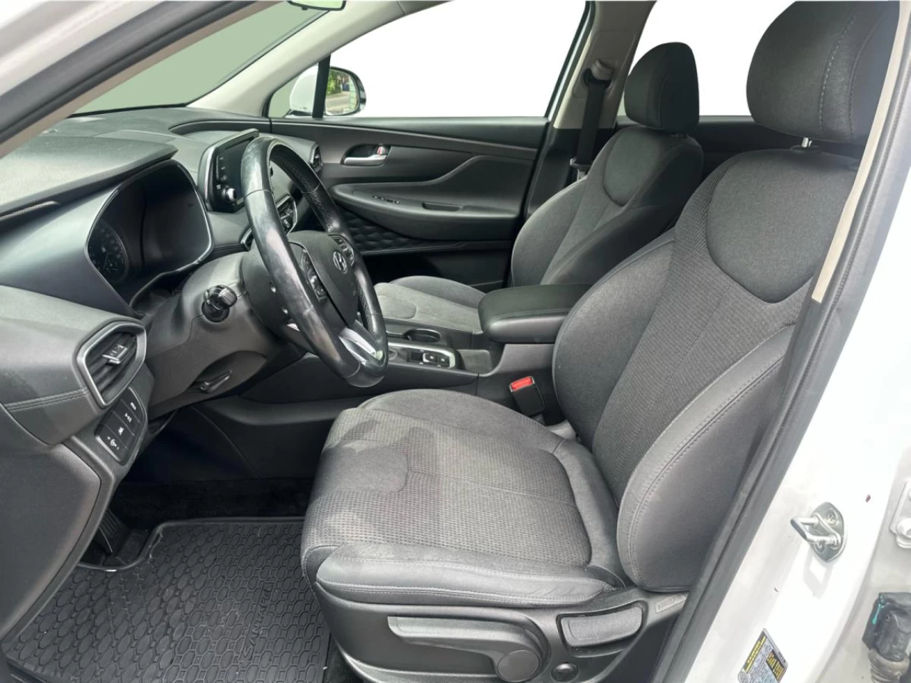 2020 Hyundai Santa Fe 2.4L Essential AWD Image principale
