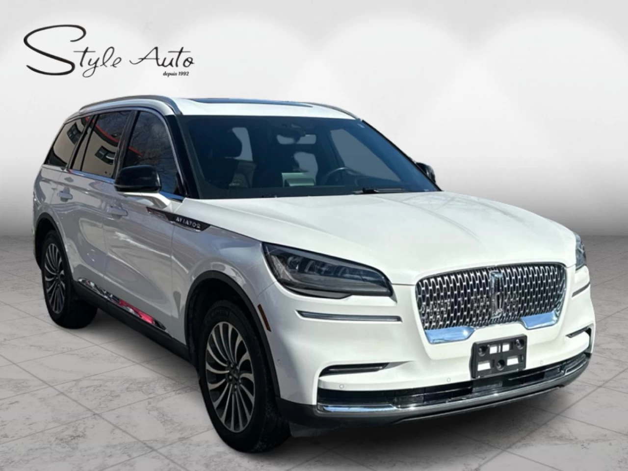 2023 Lincoln Aviator Reserve AWD 7 pass Image principale