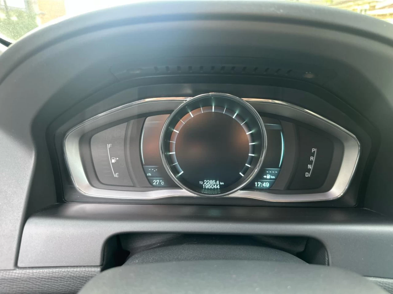 2015 Volvo XC60 AWD T6 Premier Plus Image principale