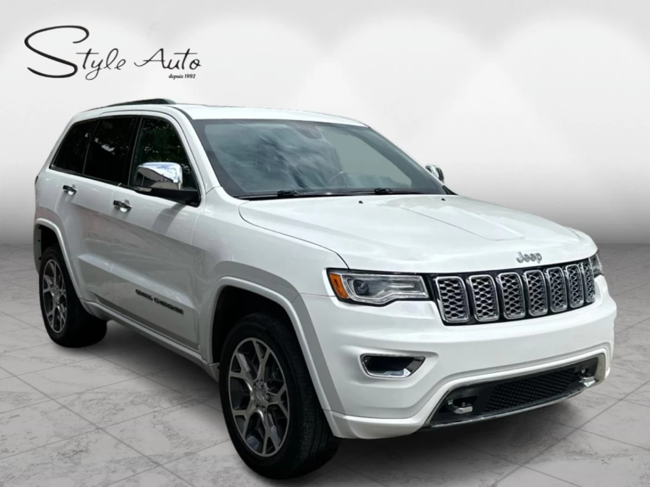 2019 Jeep Grand Cherokee Overland 4x4 Image principale