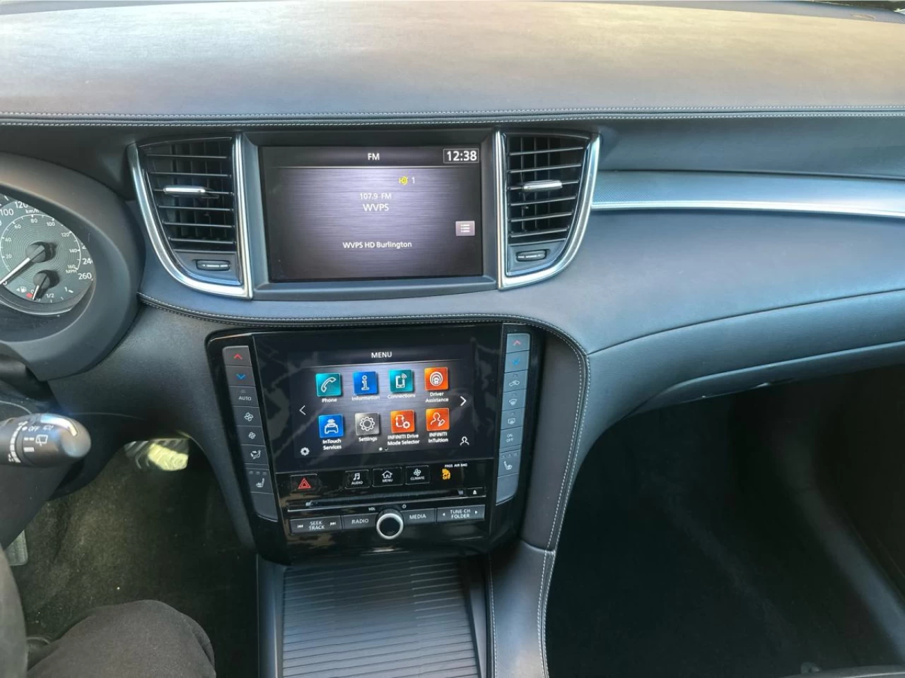 2021 Infiniti QX50 LUXE AWD Main Image
