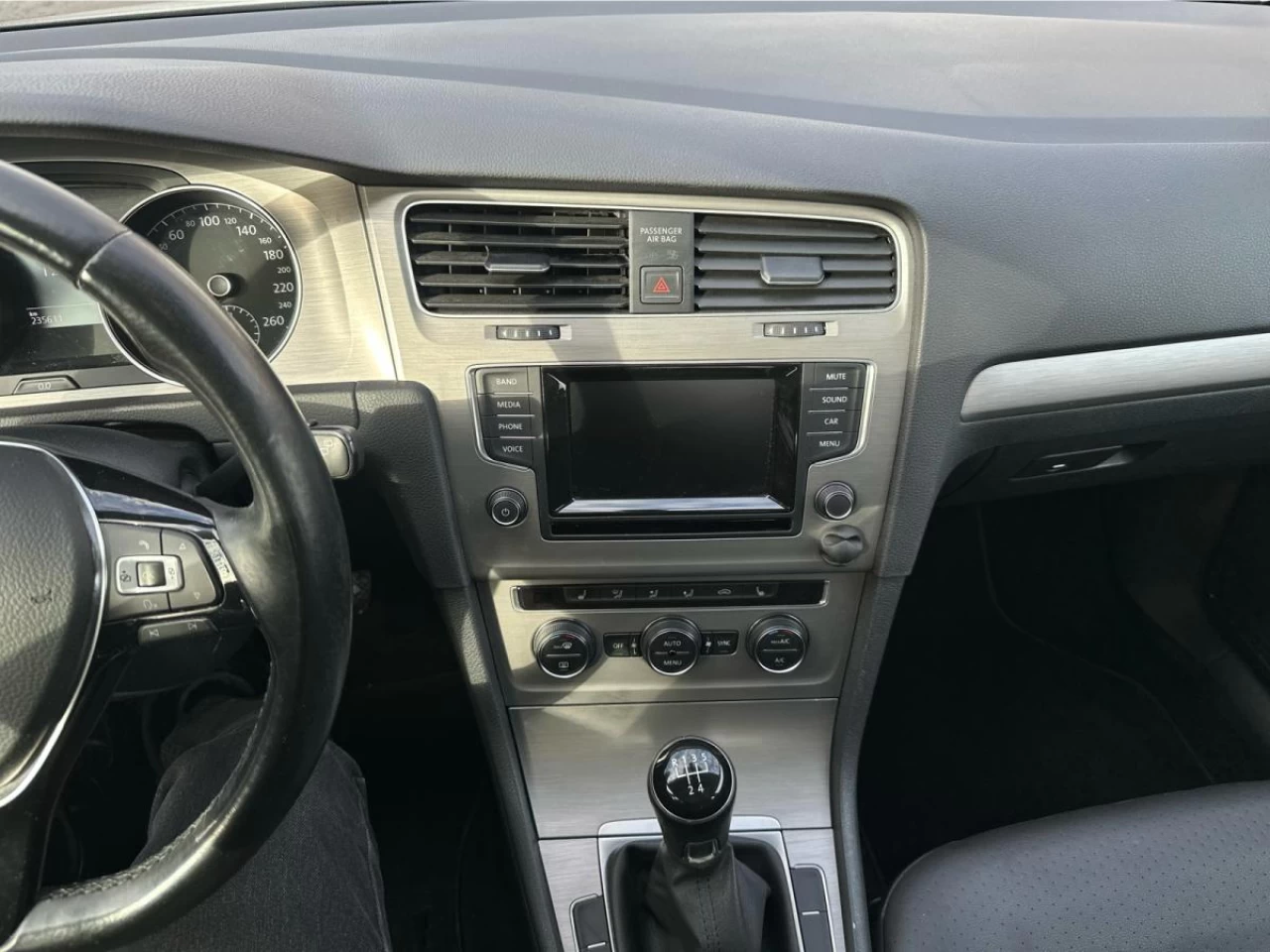 2015 Volkswagen Golf HB Man 1.8 TSI Trendline Image principale