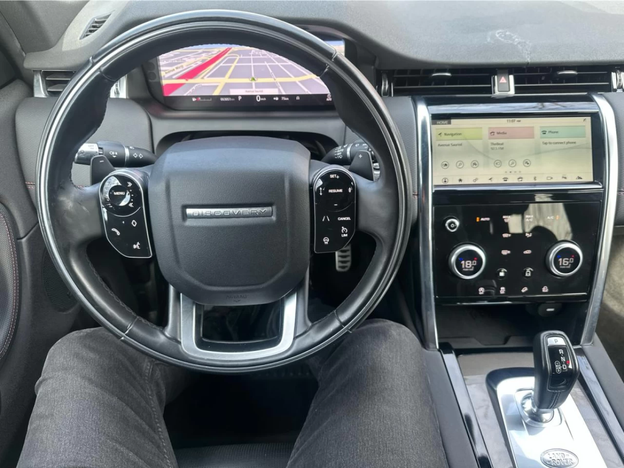 2020 Land Rover Discovery Sport R-Dynamic SE 4WD Image principale