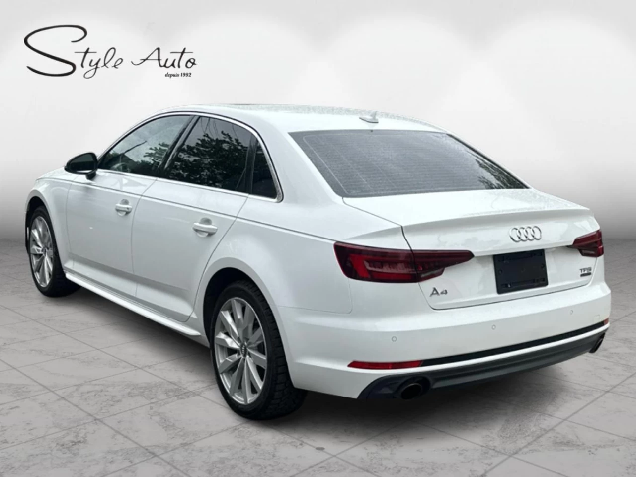 2018 Audi A4 2.0 TFSI quattro Komfort S tronic Image principale