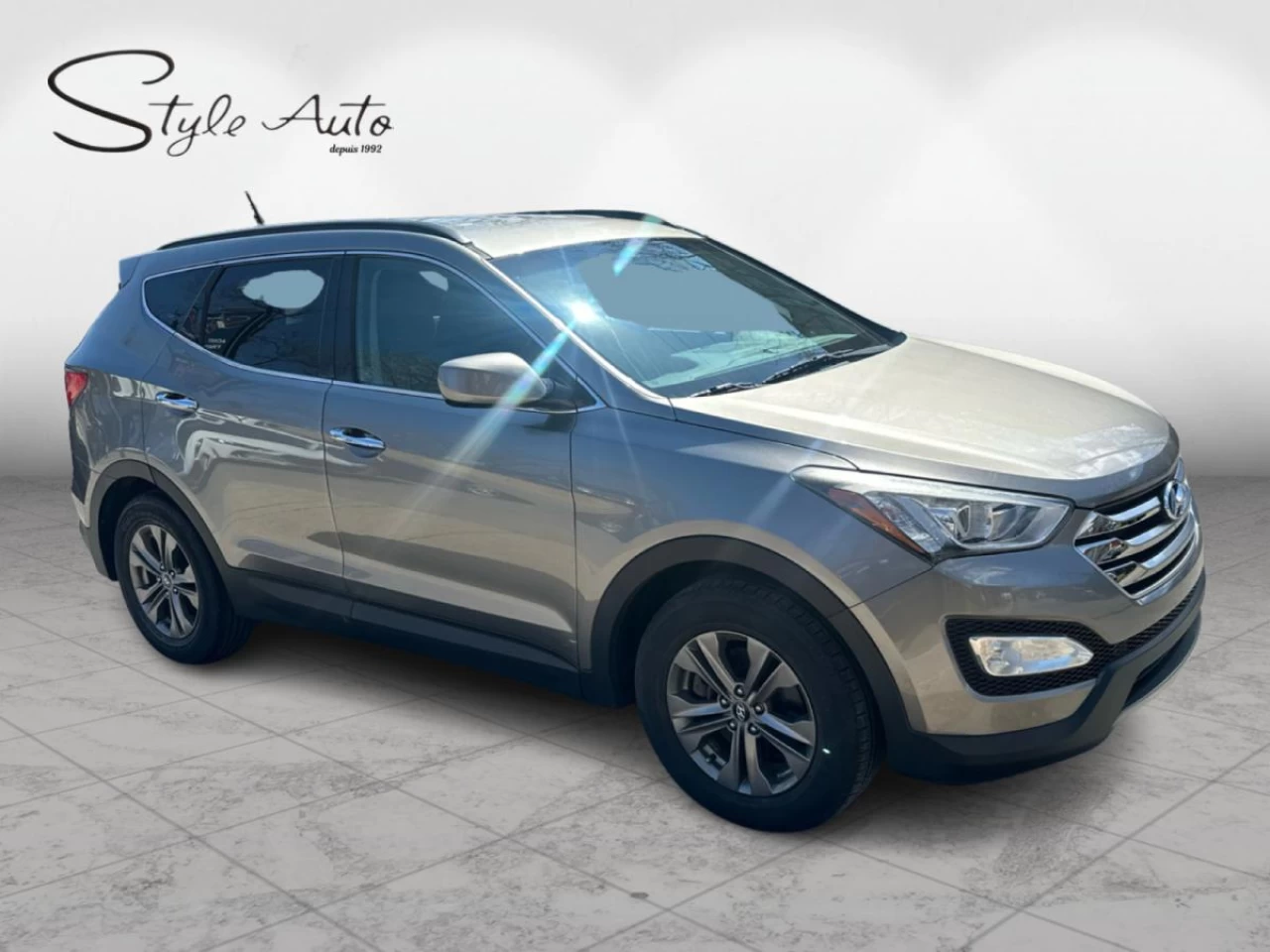 2015 Hyundai Santa Fe Sport FWD 4dr 2.4L Image principale