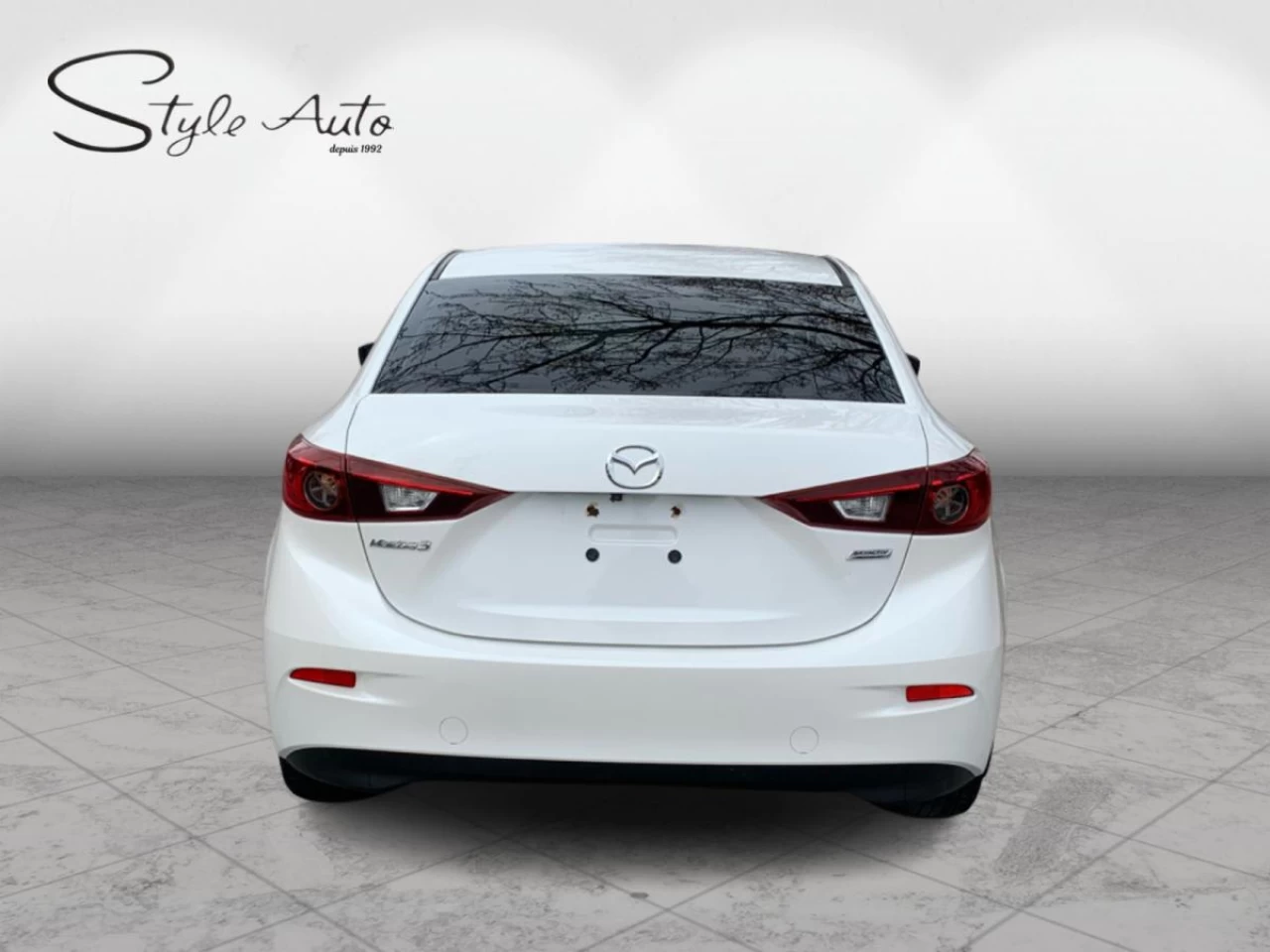 2017 Mazda Mazda3 Auto SE Image principale