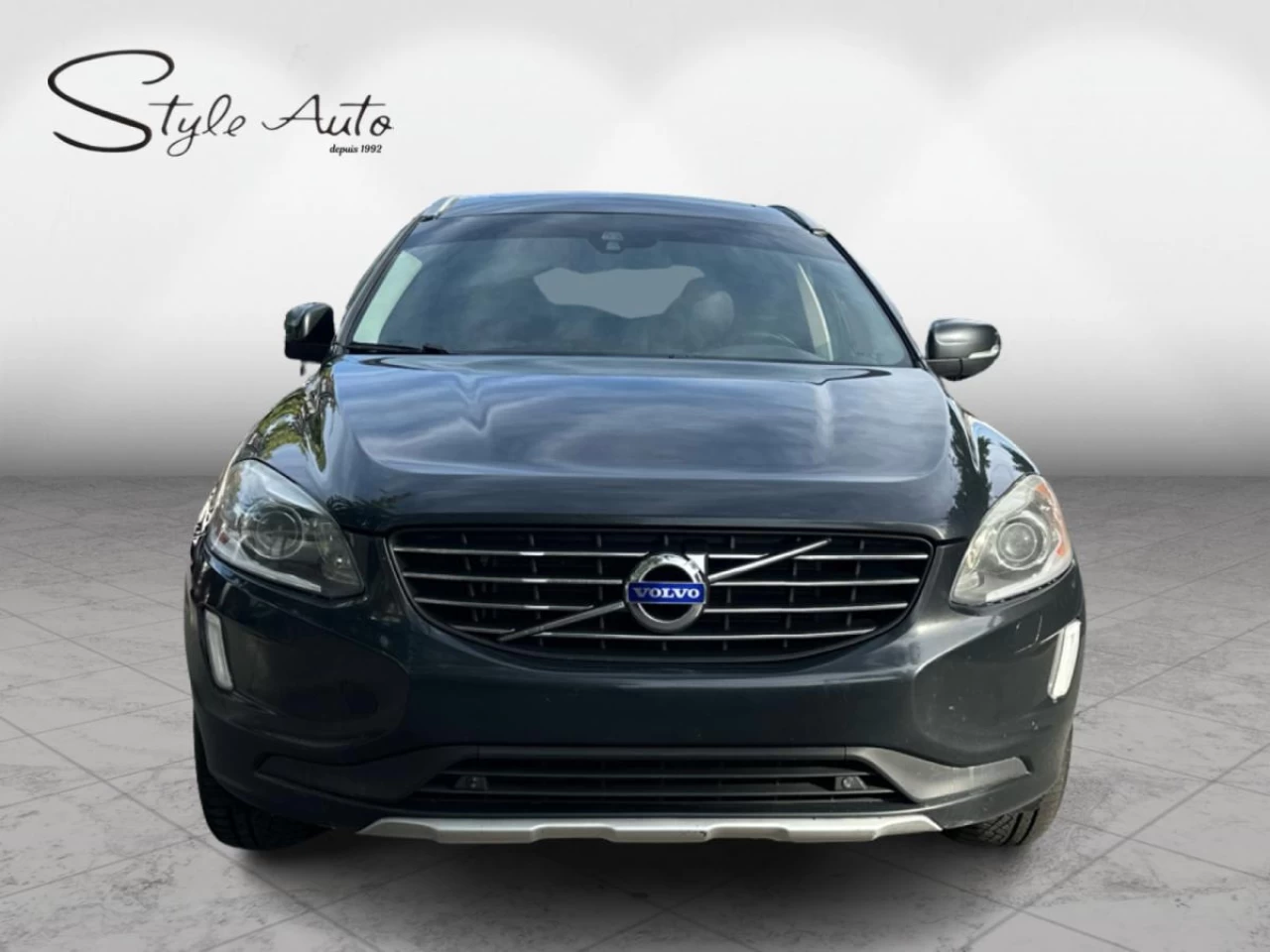2015 Volvo XC60 AWD T6 Premier Plus Image principale
