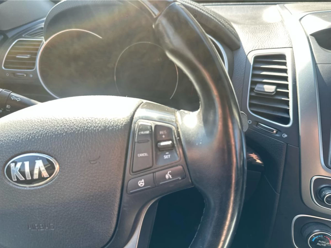 2015 Kia Sorento AWD V6 Auto SX Image principale