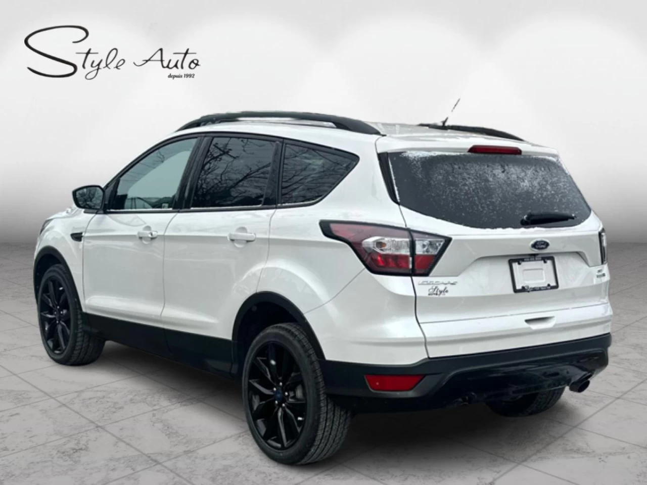 2018 Ford Escape SE 4WD Image principale