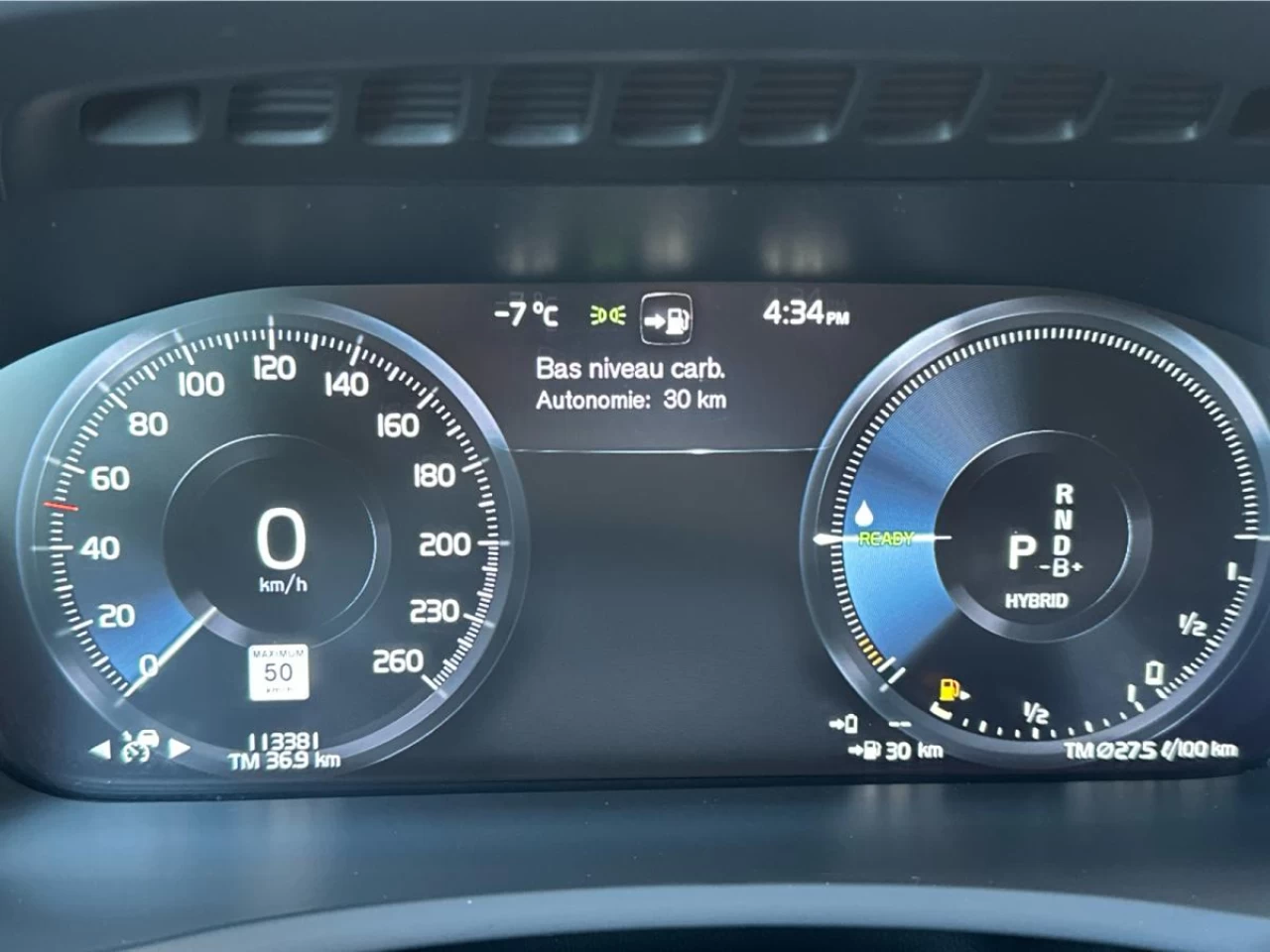 2022 Volvo XC90 T8 EAWD PHEV Inscription Expression Extended Range 7 pass Main Image