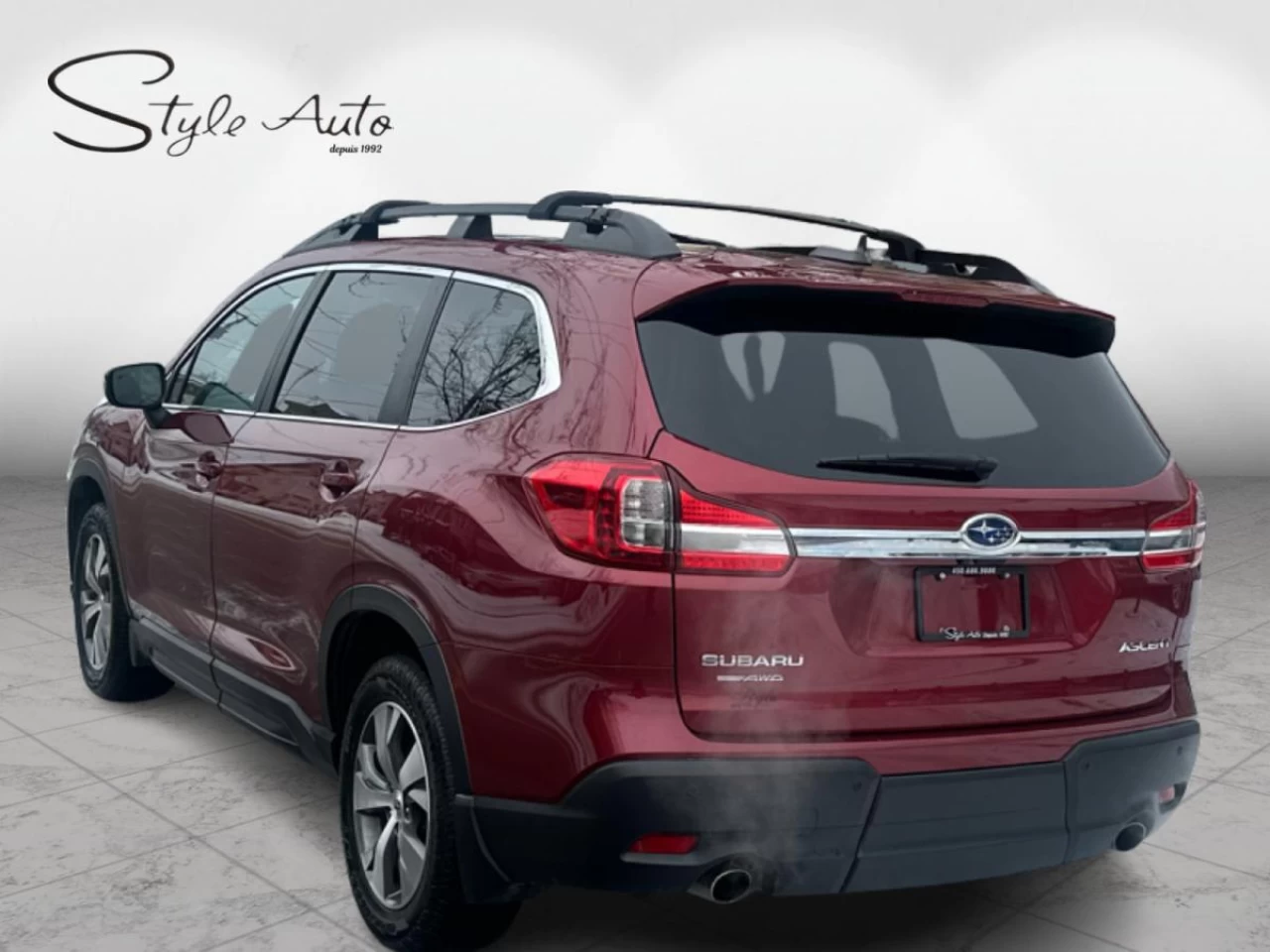 2019 Subaru Ascent Touring 8-Passenger Main Image