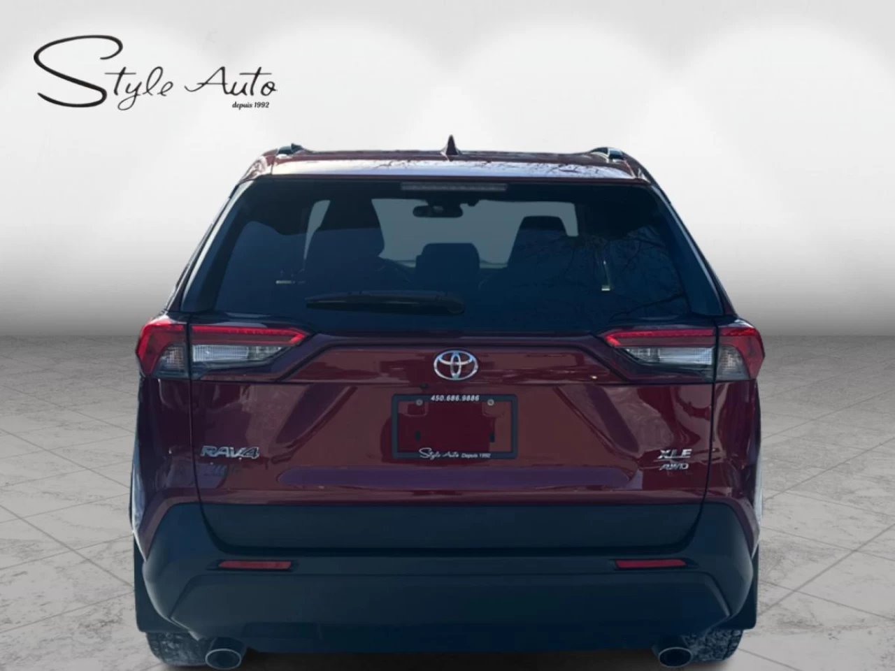 2021 Toyota RAV4 XLE AWD Image principale