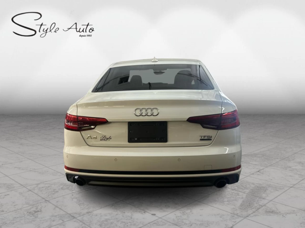 2017 Audi A4 Progressiv Quattro Main Image