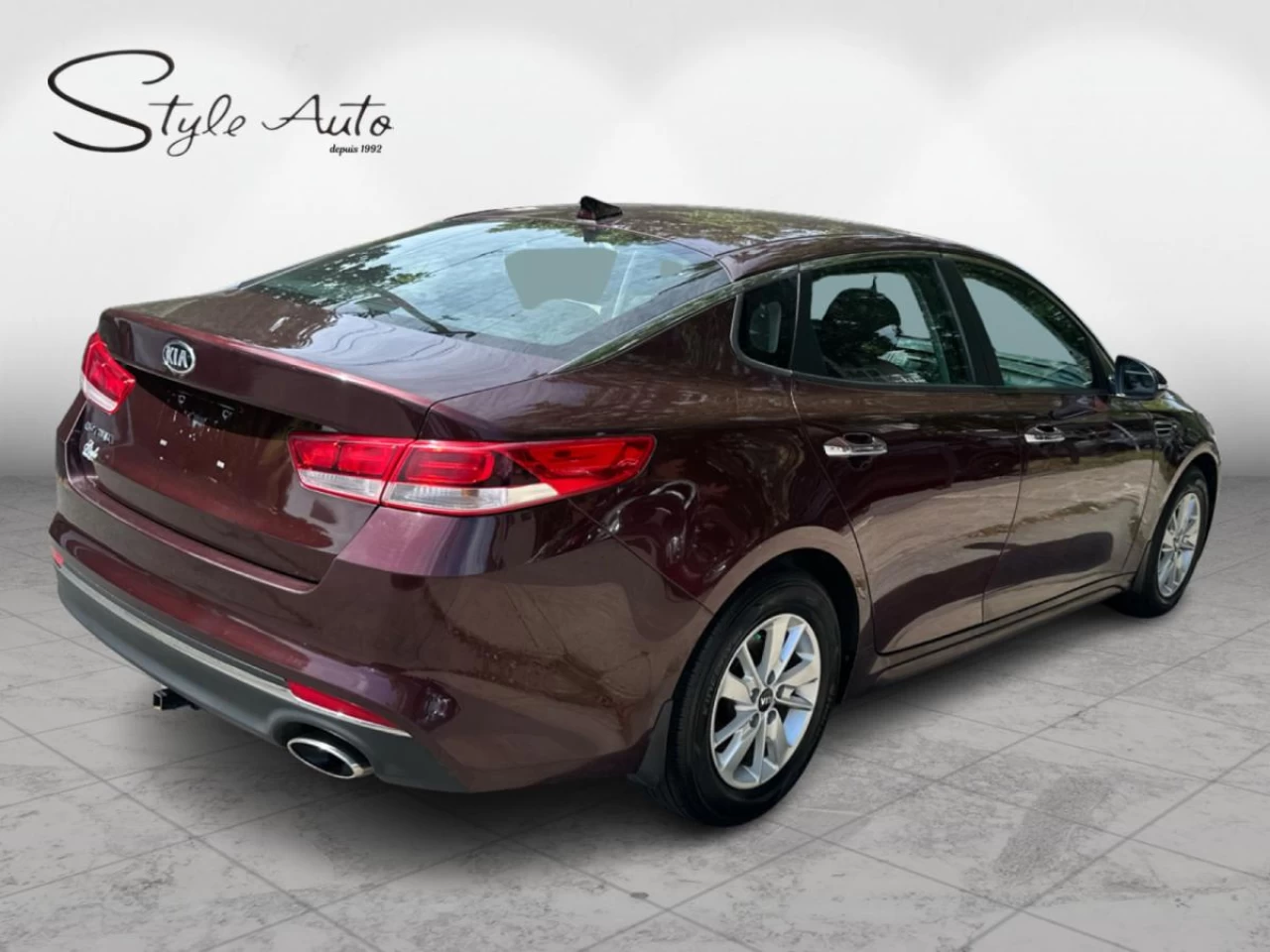 2016 Kia Optima 4dr Sdn LX+ Main Image