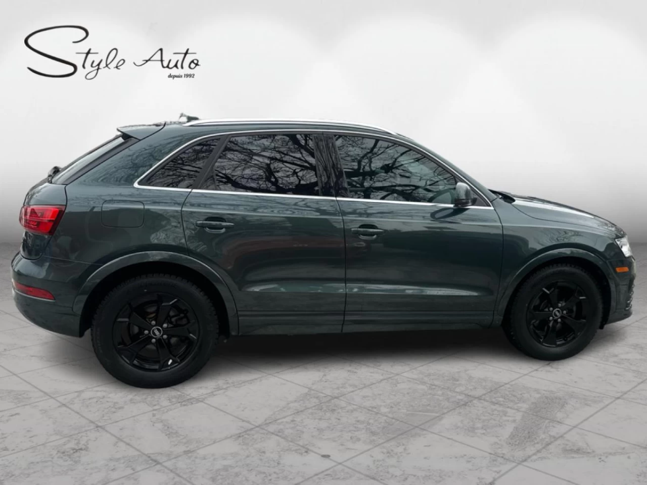 2018 Audi Q3 2.0 TFSI quattro Progressiv Tiptronic Image principale