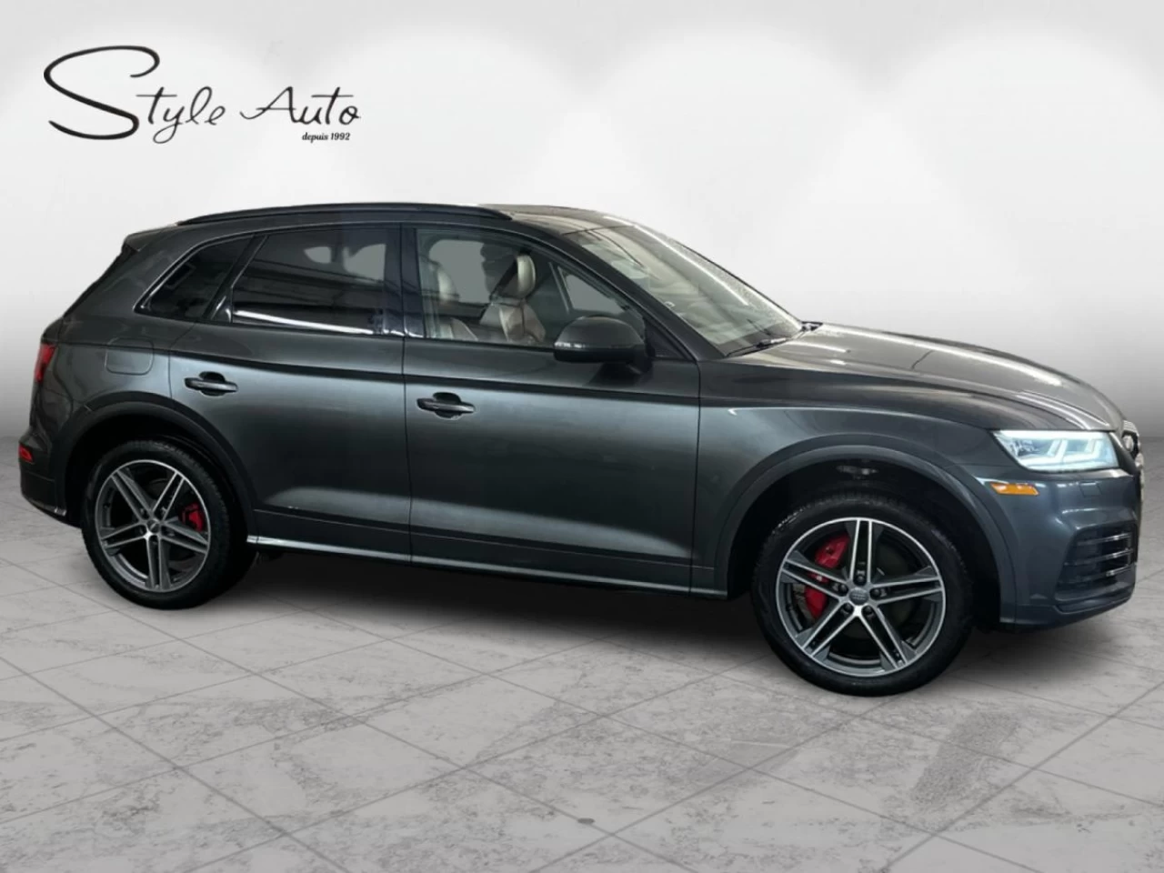 2019 Audi SQ5 Progressiv 3.0 TFSI quattro Image principale