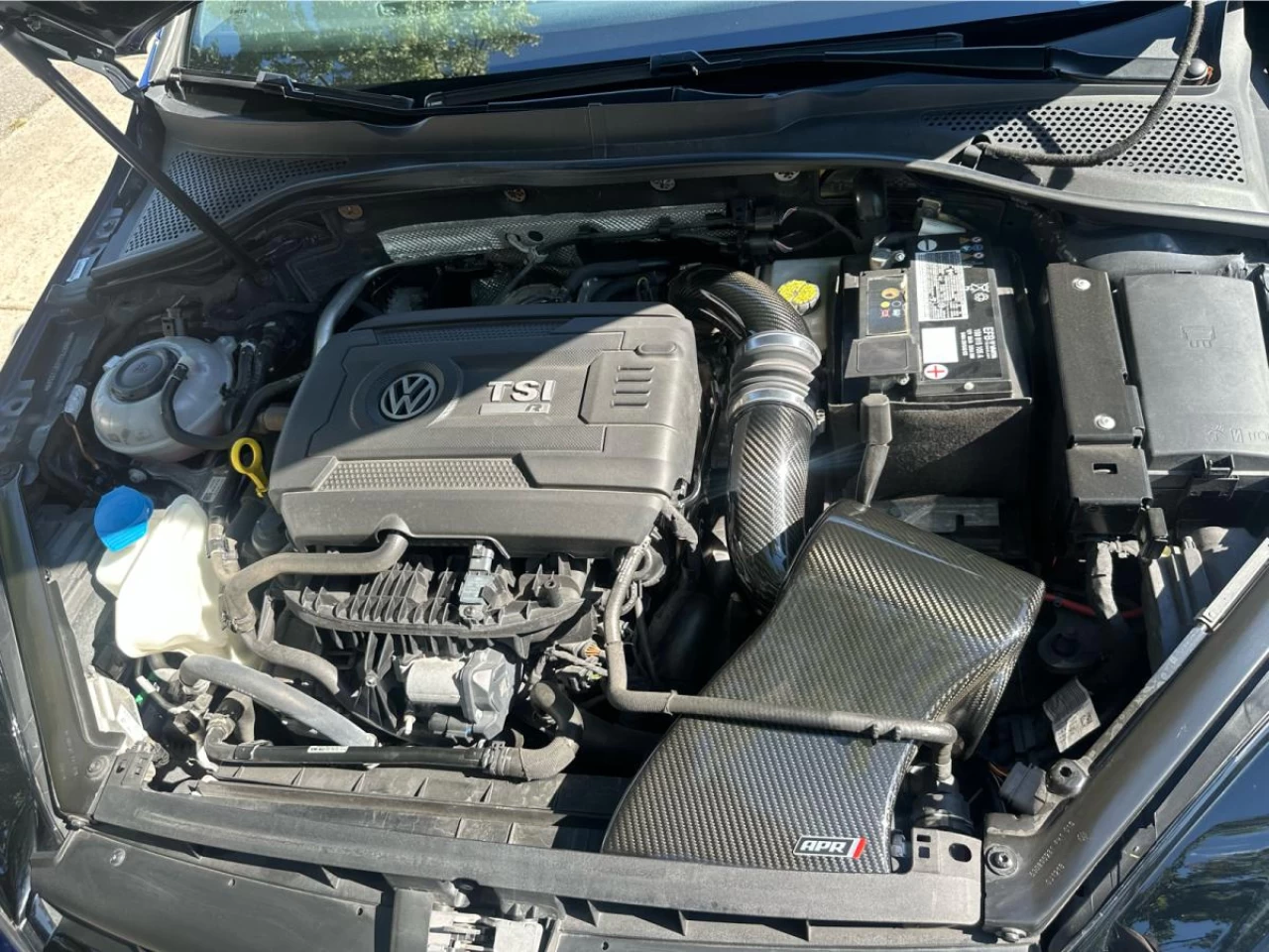 2019 Volkswagen Golf R Manual Main Image