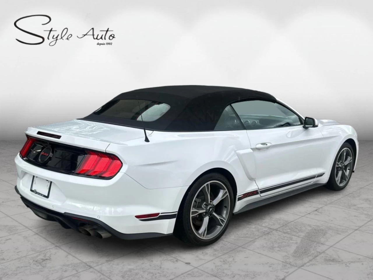 2022 Ford Mustang GT Premium Convertible Main Image