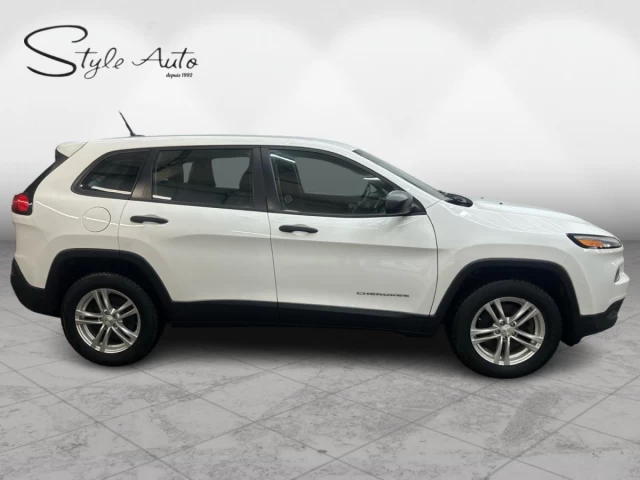 Jeep Cherokee 4WD  Sport 2016