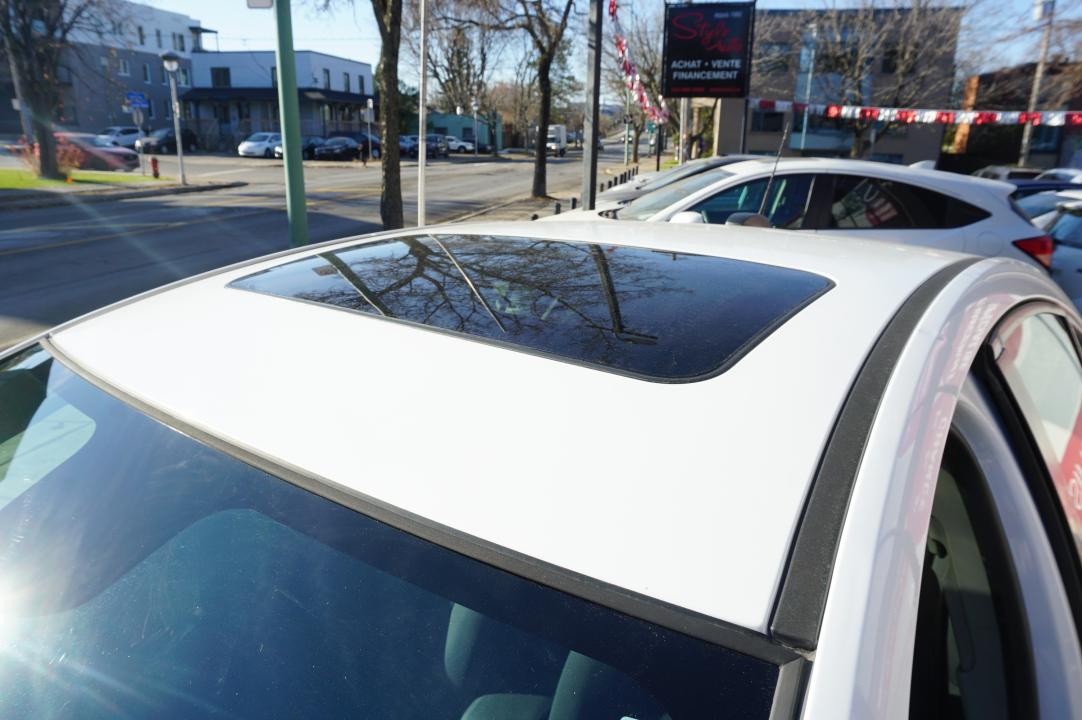 2016 Chevrolet Cruze LT w/1LT Aut Sun Roof Camera Bluetooth Image principale