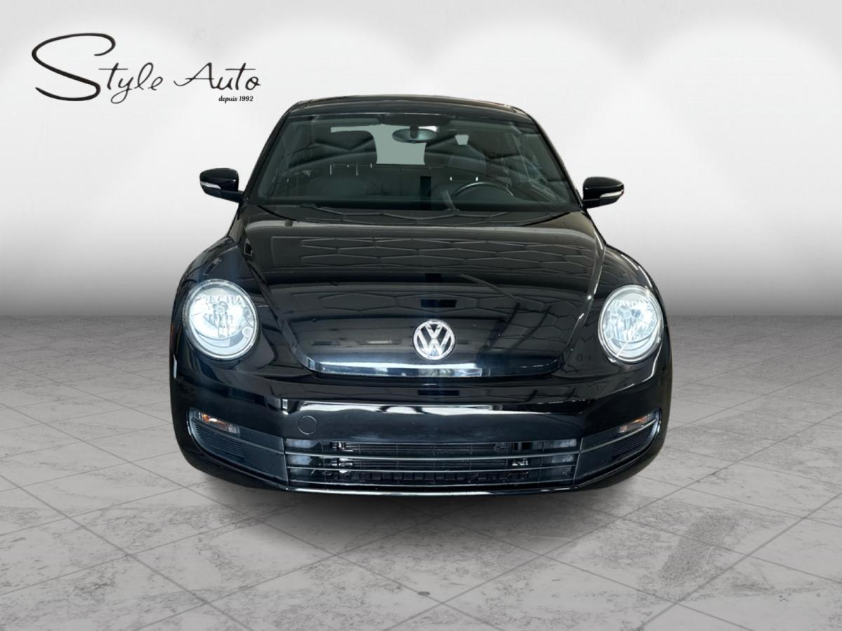 2012 Volkswagen Beetle Cpe Auto Highline Main Image