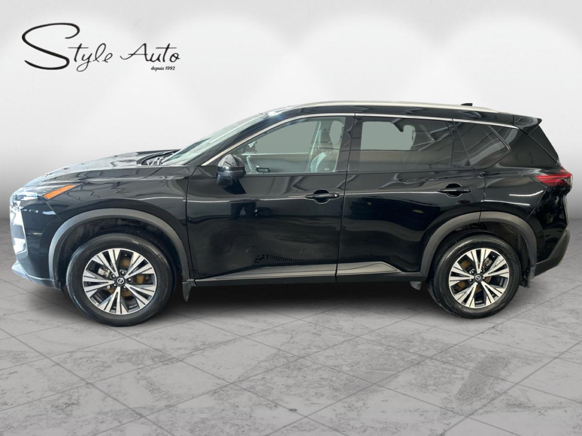 2021 Nissan Rogue AWD SV Main Image