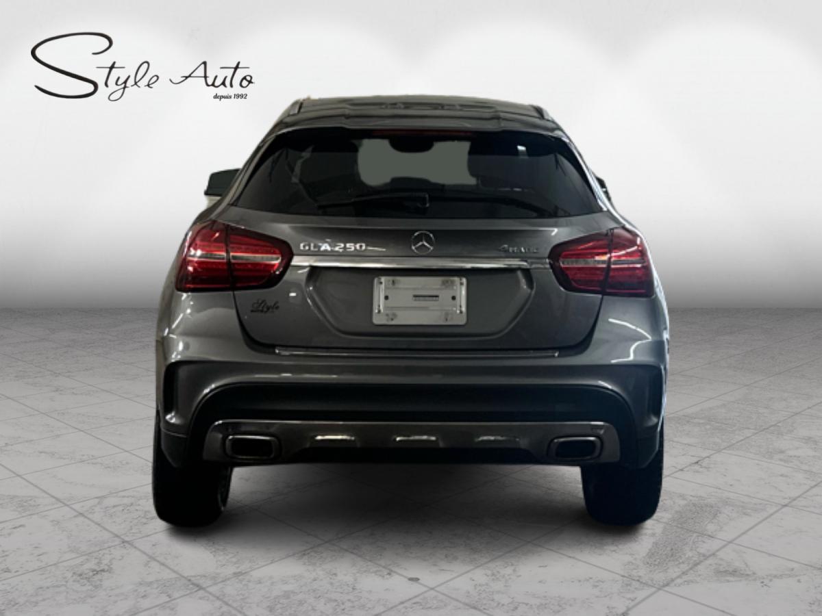 2019 Mercedes-Benz GLA250 GLA 250 4MATIC Main Image