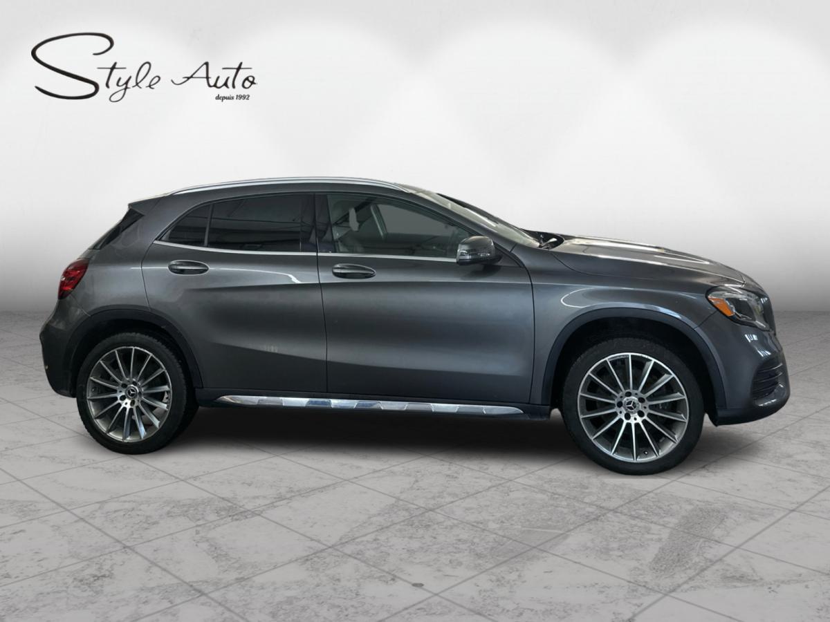 2019 Mercedes-Benz GLA250 GLA 250 4MATIC Main Image