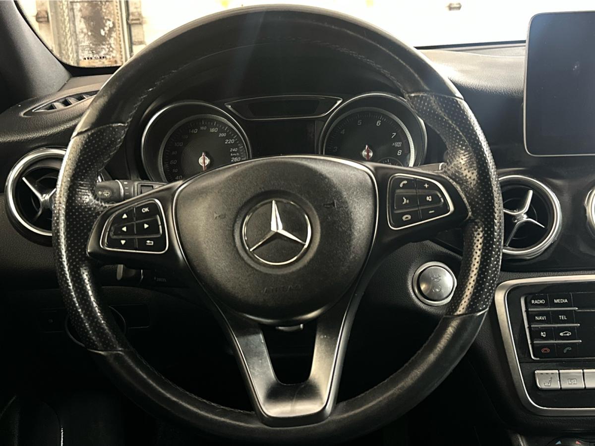 2019 Mercedes-Benz GLA250 GLA 250 4MATIC Main Image
