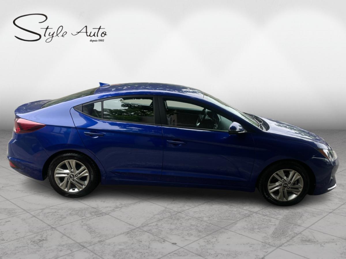 2020 Hyundai Elantra Preferred IVT Main Image