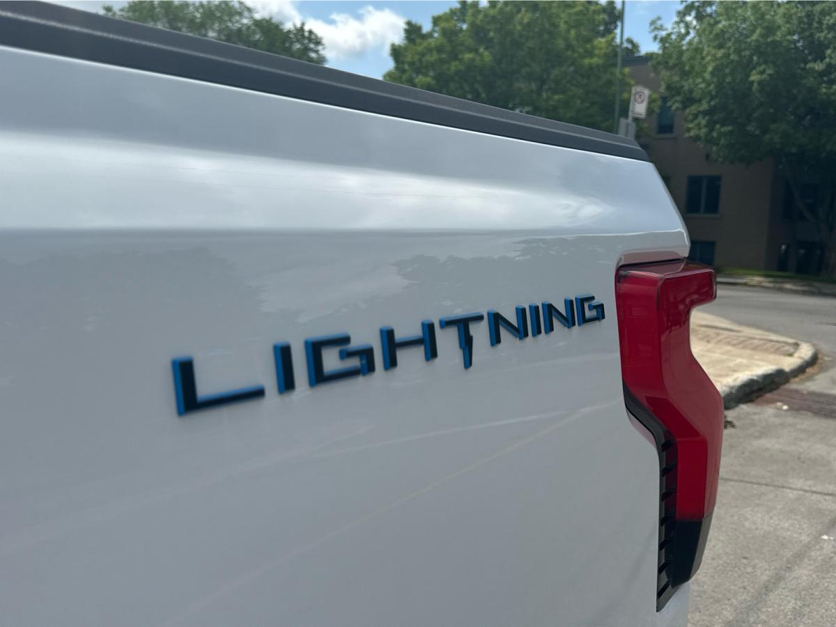 2023 Ford F-150 Lightning XLT Pro 4WD SuperCrew 5.5' Box Main Image