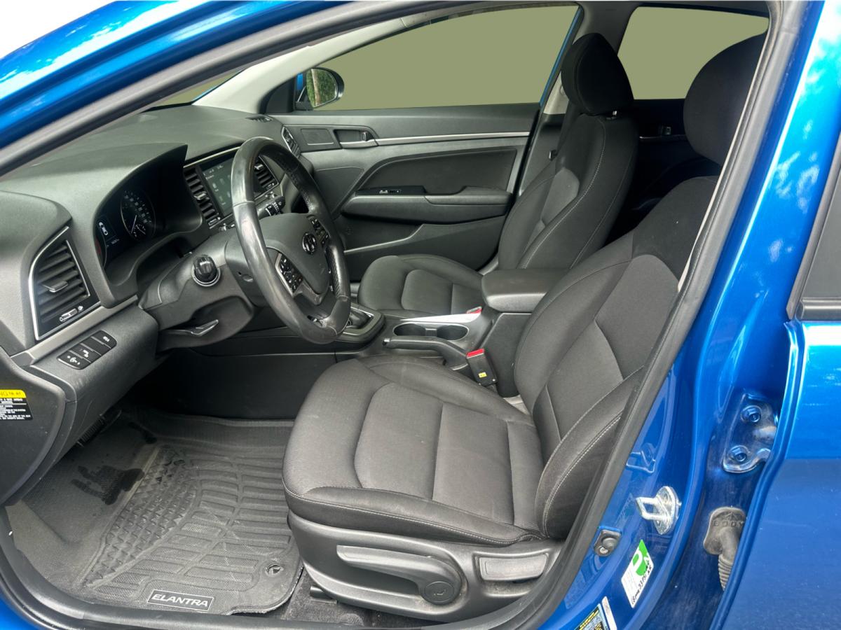 2018 Hyundai Elantra GL Auto Image principale