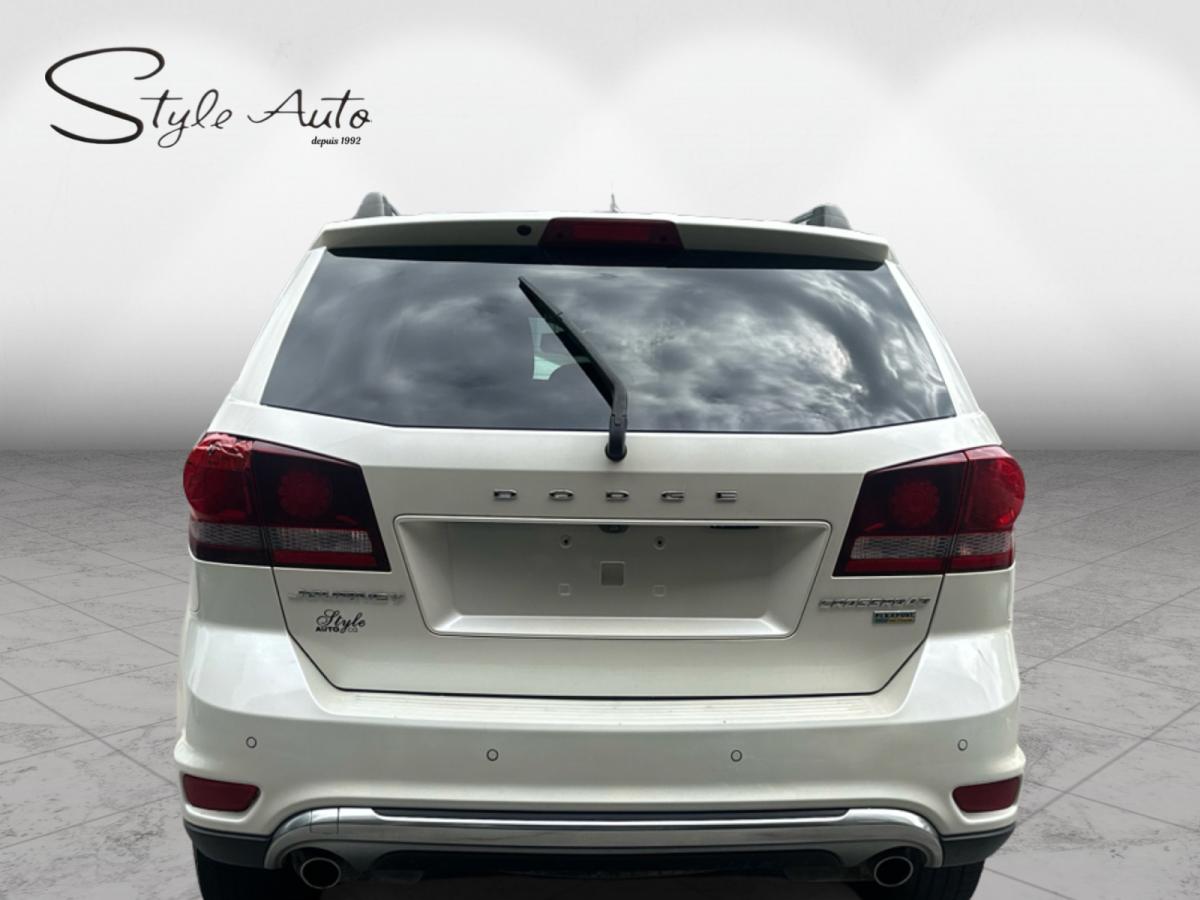 2016 Dodge Journey Crossroad 7 Pass Main Image
