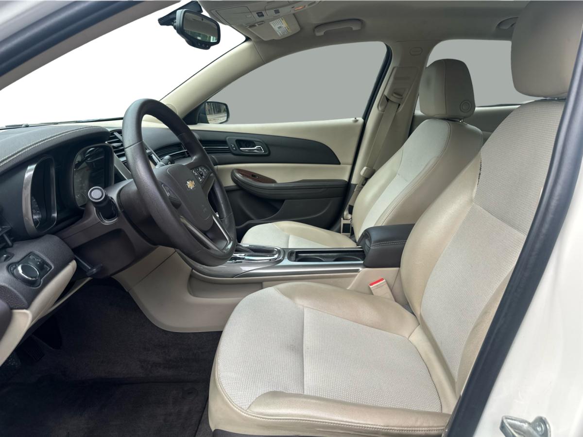 2013 Chevrolet Malibu LT Main Image