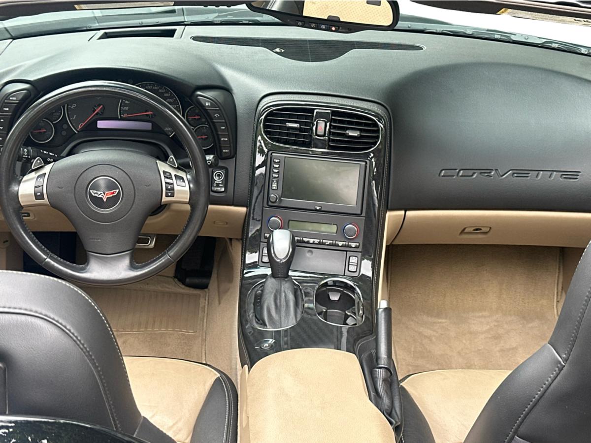 2011 Chevrolet Corvette 2dr Conv w/1SA Main Image