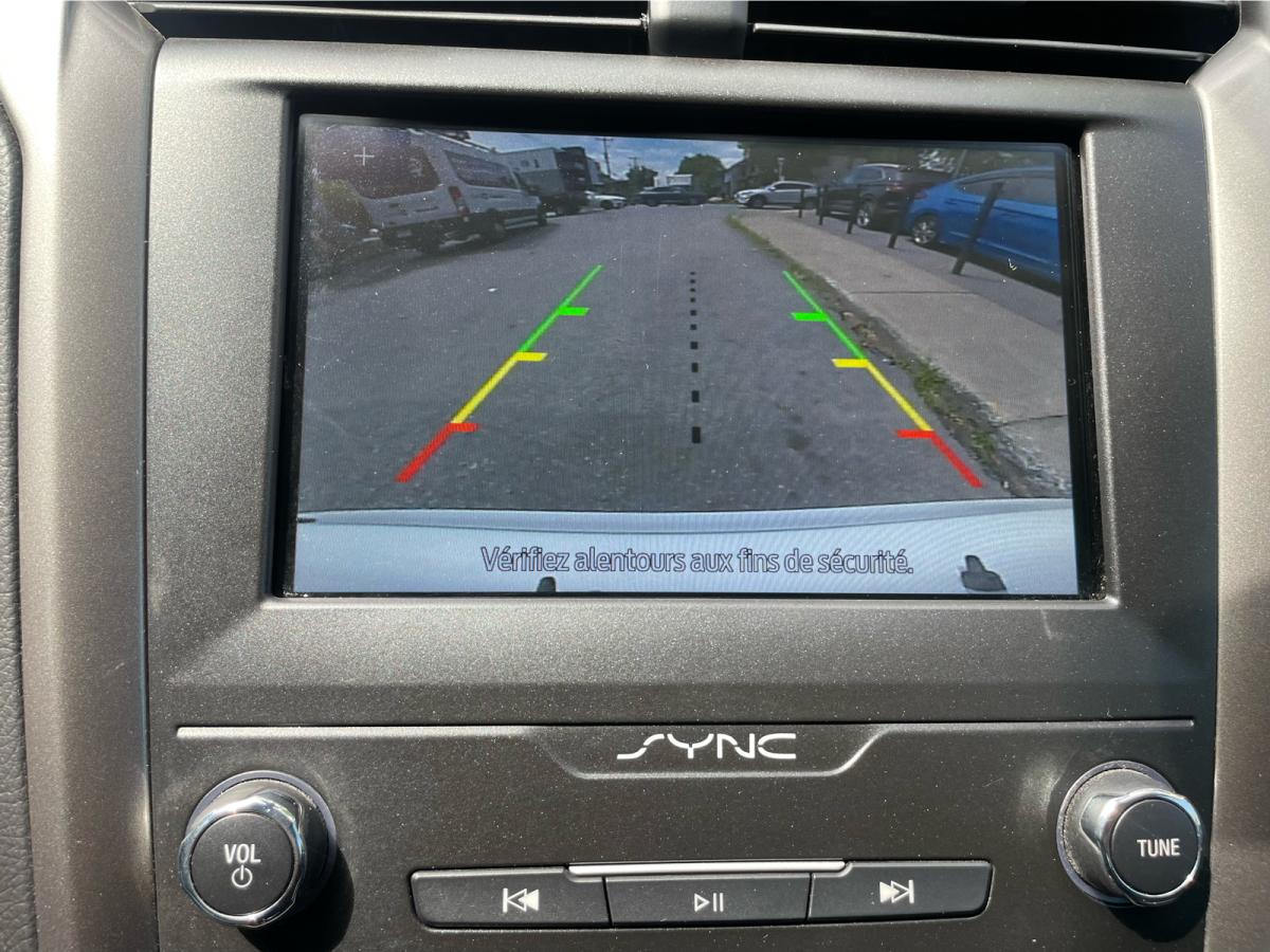 2019 Ford Fusion Energi SEL FWD Image principale