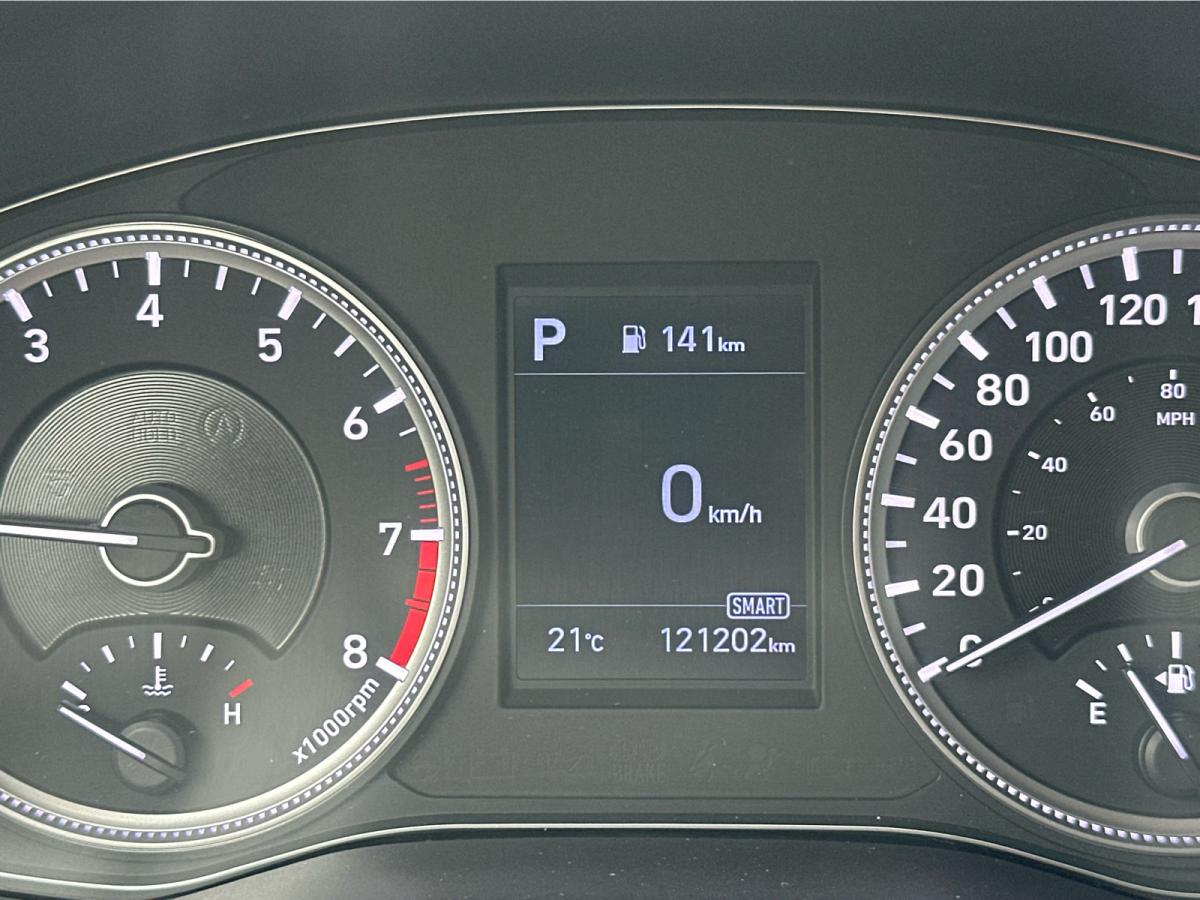 2020 Hyundai Santa Fe 2.4L Essential AWD Image principale