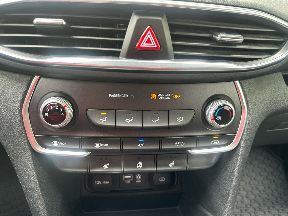 2020 Hyundai Santa Fe 2.4L Essential AWD Image principale