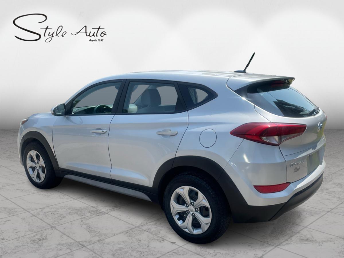 2017 Hyundai Tucson AWD 4dr 2.0L Image principale