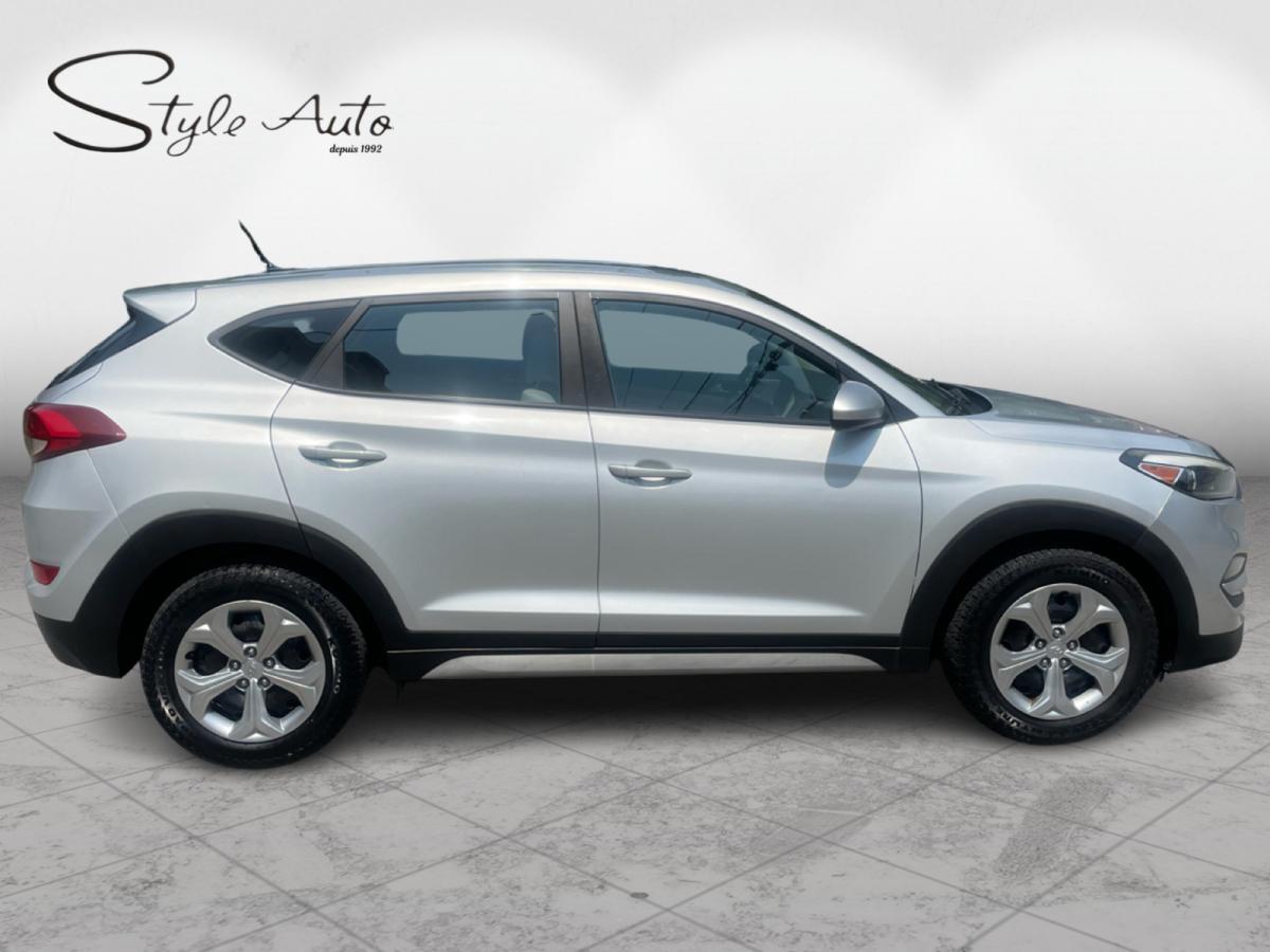 2017 Hyundai Tucson AWD 4dr 2.0L Image principale