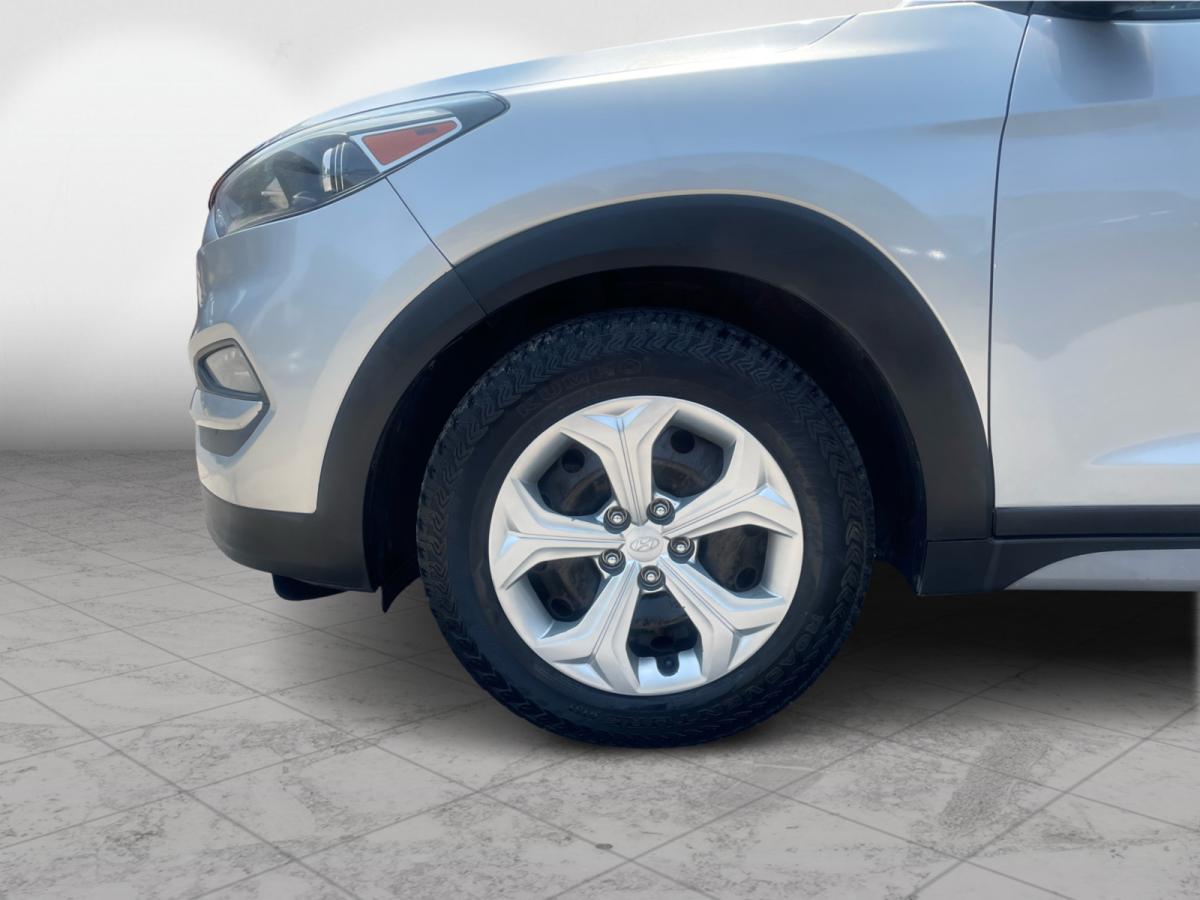 2017 Hyundai Tucson AWD 4dr 2.0L Image principale