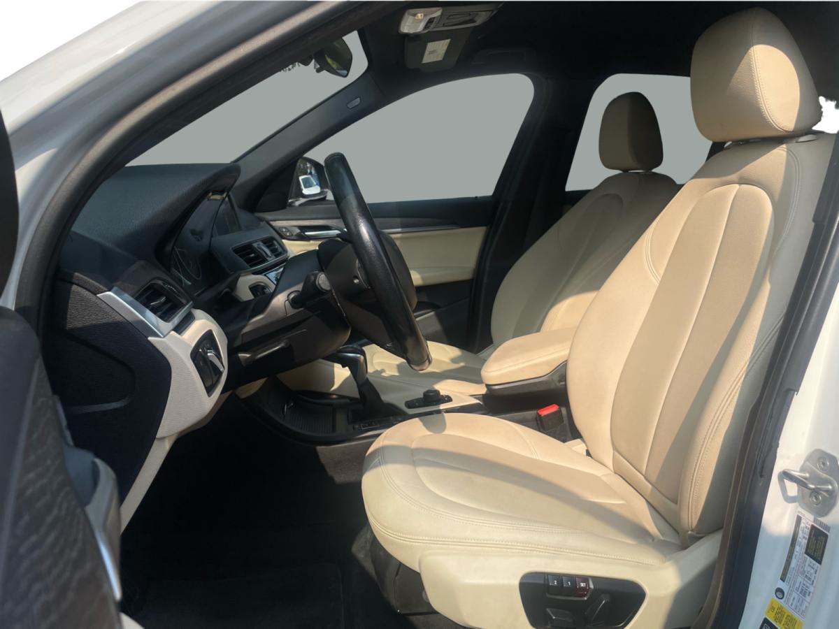 2017 BMW X1 AWD SAV Main Image