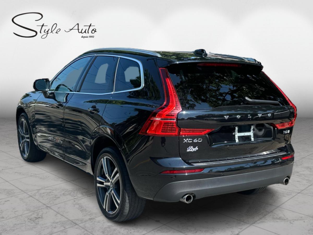2021 Volvo XC60 T6 AWD Momentum Main Image